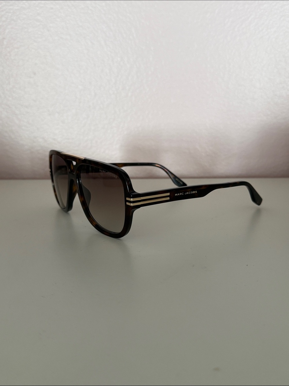 Women’s Marc Jacob’s aviator’s - Picture 3 of 6